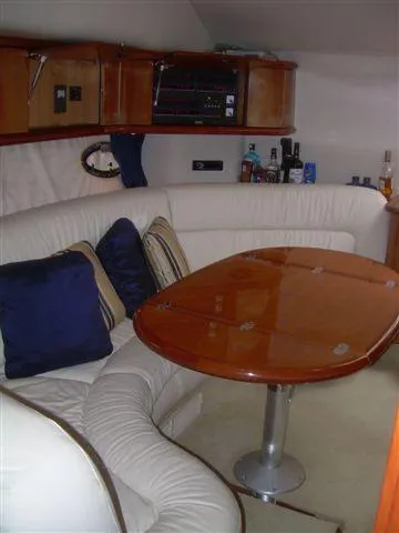 Slide: The Image of Sunseeker Camargue 44 2000 - 1