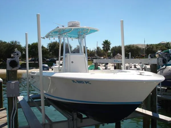 Slide: The Image of Contender 25T CENTER CONSOLE 2011 - 1