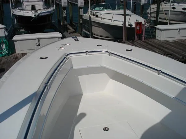 Slide: The Image of Contender 25T CENTER CONSOLE 2011 - 4