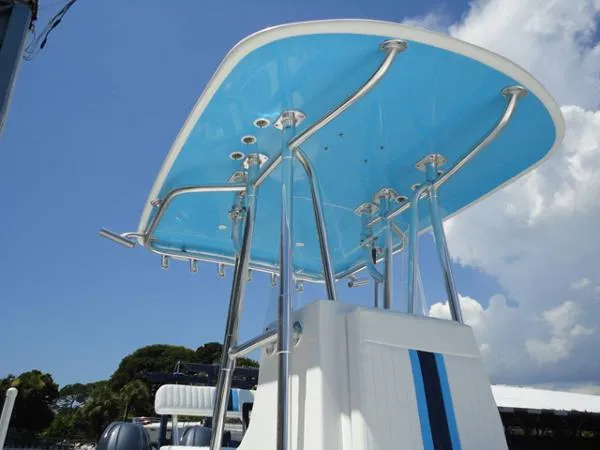 Slide: The Image of Contender 25T CENTER CONSOLE 2011 - 9