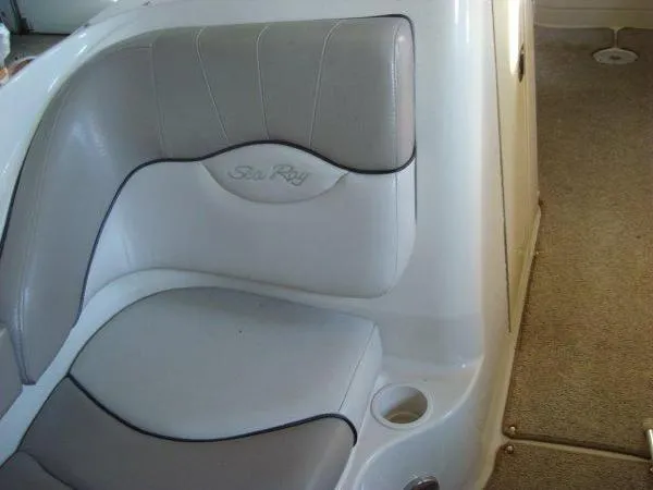 Slide: The Image of Sea Ray 22 Sundeck 2004 - 4