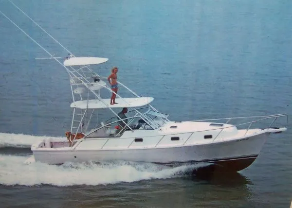 Slide: The Image of Mainship Pilot 34 Twin Diesel 2003 - 1