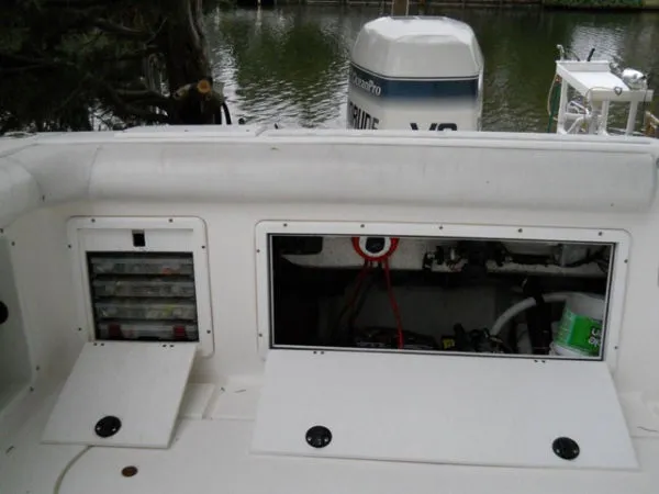 Slide: The Image of Wellcraft Cabin Walkaround 1997 - 8