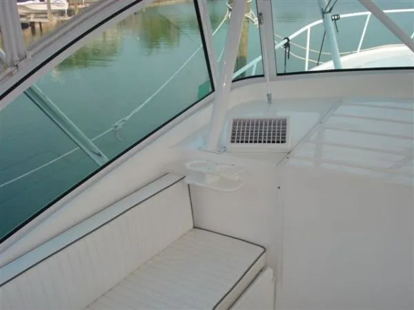 Slide: The Image of Luhrs *38 Open* 2004 - 8