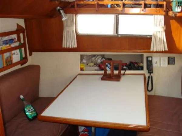 Slide: The Image of Tollycraft 44 Aft Cabin CPMY 1990 - 4