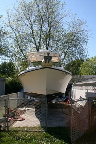 Slide: The Image of Parker Marine 25 Walkaround 1991 - 4
