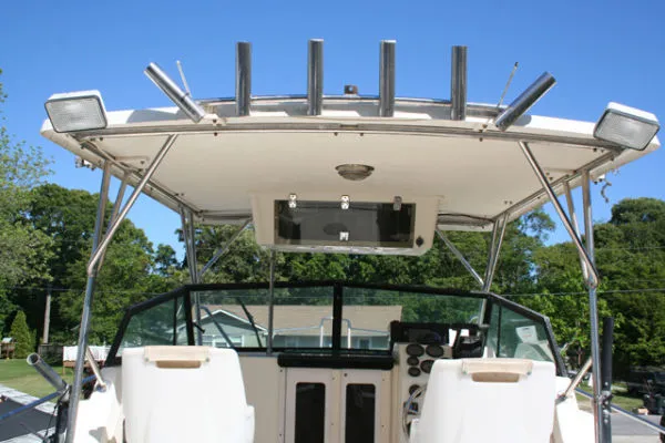 Slide: The Image of Parker Marine 25 Walkaround 1991 - 8
