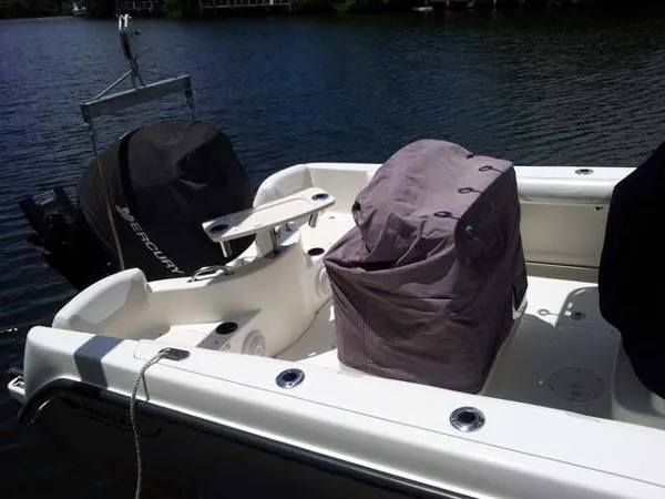 Slide: The Image of Boston Whaler 210 Outrage 2007 - 10
