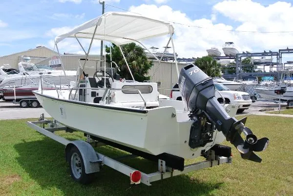 Slide: The Image of Boston Whaler 17 Montauk 1991 - 2