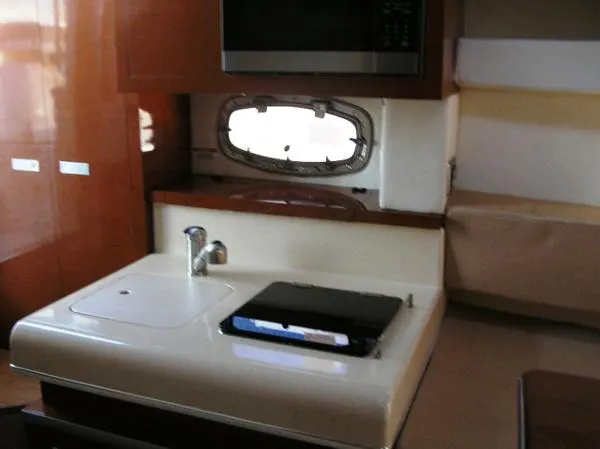 Slide: The Image of Sea Ray Sundancer 2009 - 5