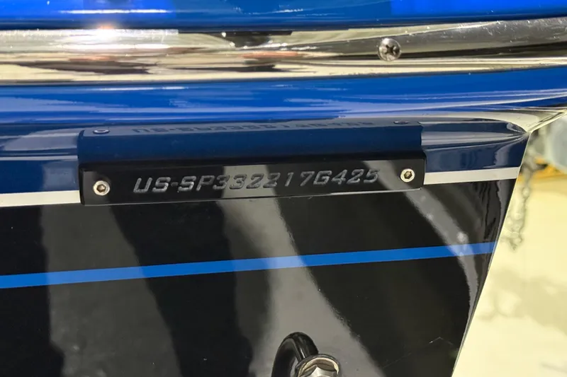 Slide: The Image of 2025 Sunsation 32 CCX boat hull identification number, close-up view. - 21