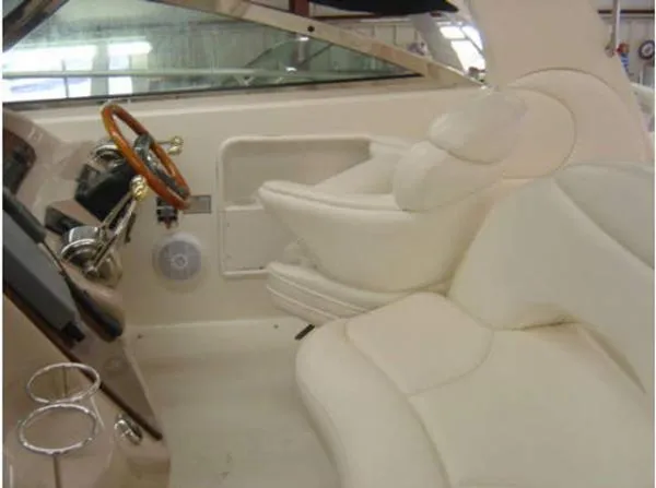 Slide: The Image of Sea Ray Sundancer 2003 - 11