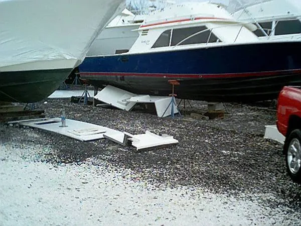 Slide: The Image of Blackfin Flybridge 1985 - 1