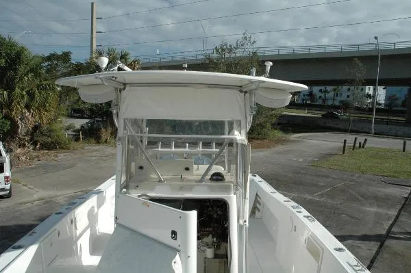 Slide: The Image of Stamas 290 Tarpon 2000 - 5