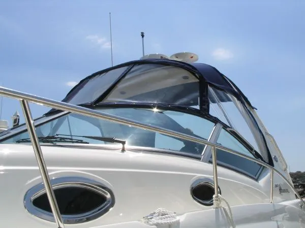 Slide: The Image of Sea Ray Sundancer 2004 - 6