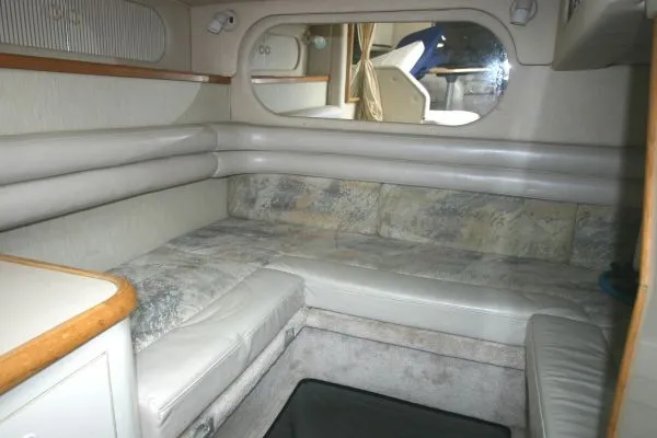 Slide: The Image of Sea Ray 330 Sundancer 1995 - 10