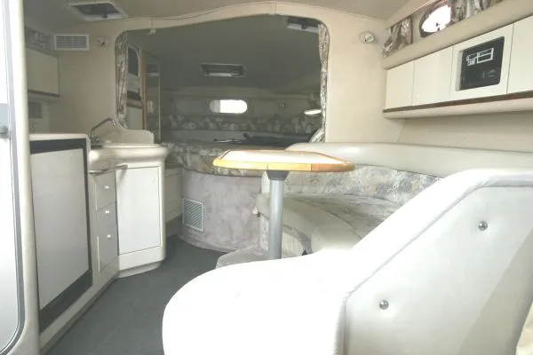 Slide: The Image of Sea Ray 330 Sundancer 1995 - 5