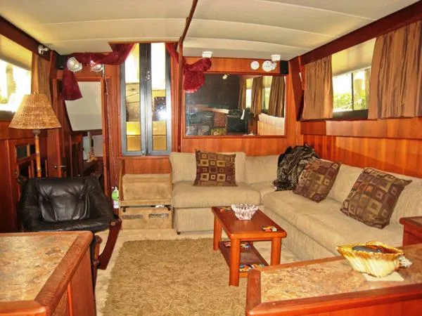 Slide: The Image of Viking 44 Aft Cabin Motoryacht 1986 - 3