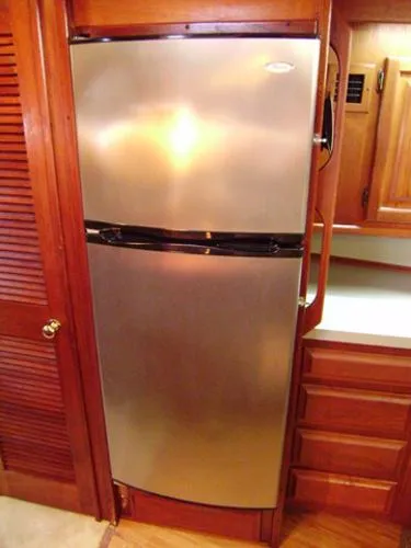 Slide: The Image of Viking 44 Aft Cabin Motoryacht 1986 - 6