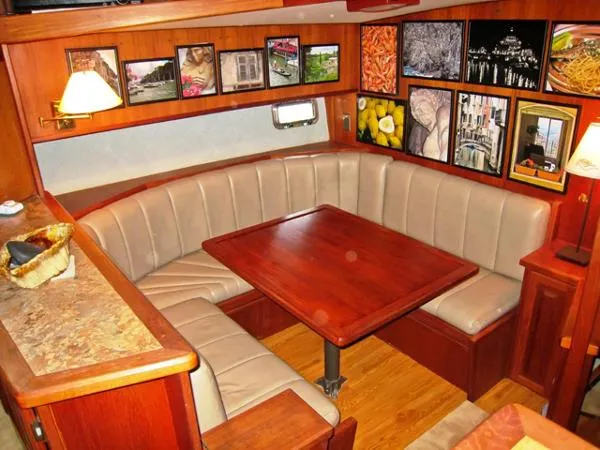 Slide: The Image of Viking 44 Aft Cabin Motoryacht 1986 - 8