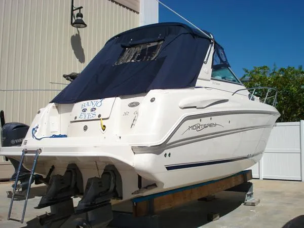 Slide: The Image of Monterey 282 Cruiser 2002 - 9