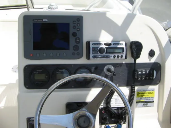 Slide: The Image of World Cat 25DC Catamaran 2006 - 7