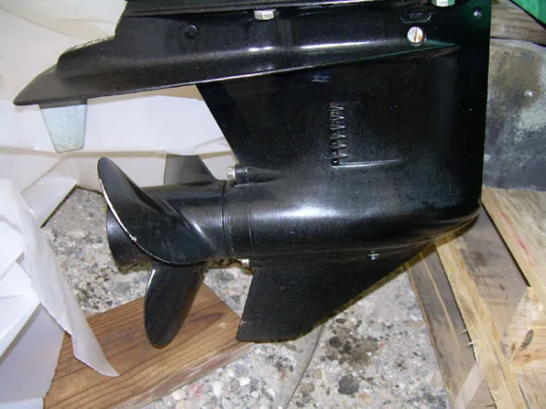 Slide: The Image of Boston Whaler 2005 - 4