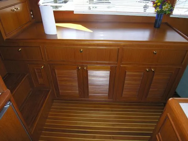 Slide: The Image of Offshore 54 Pilot House 2003 - 7