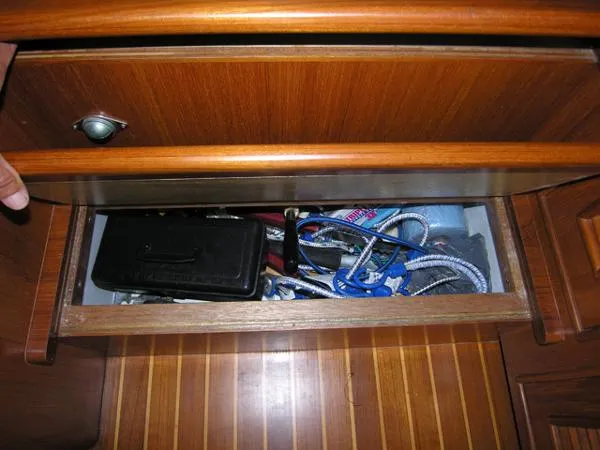 Slide: The Image of Offshore 54 Pilot House 2003 - 9