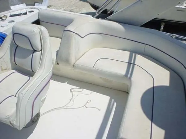 Slide: The Image of Bayliner Motoryacht 3818 1989 - 9