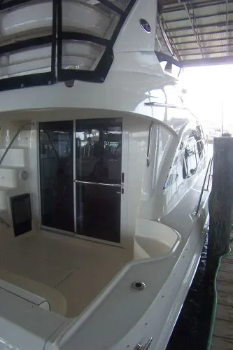 Slide: The Image of Sea Ray 44 Sedan Bridge 2006 - 4
