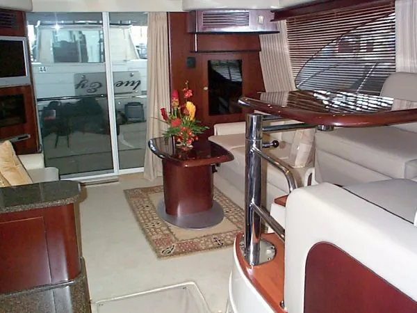 Slide: The Image of Sea Ray 44 Sedan Bridge 2006 - 8