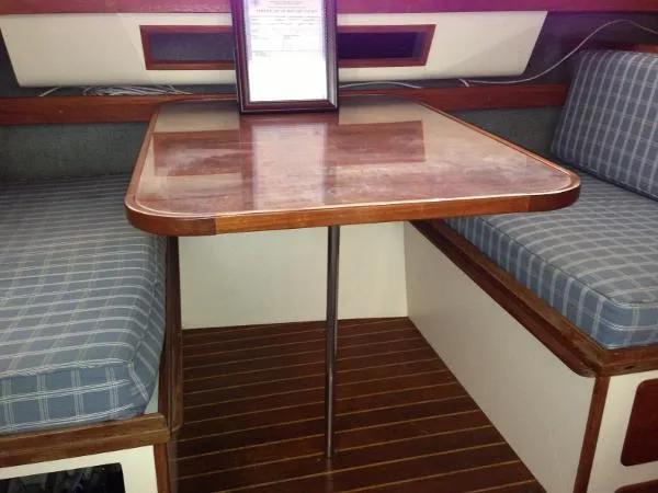 Slide: The Image of Tiara 3300 Flybridge Sport Cruiser 1987 - 3