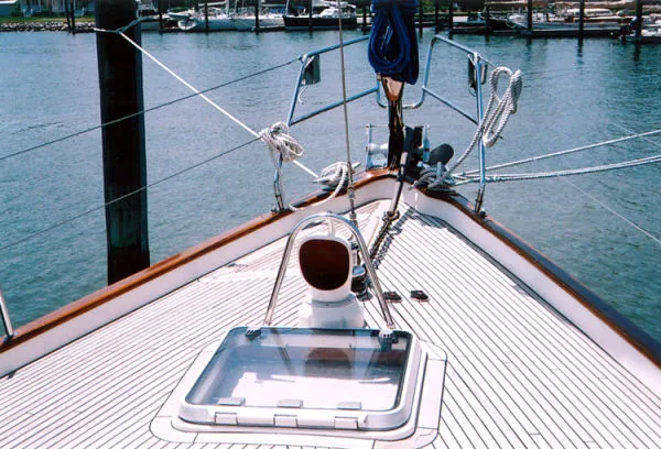 Slide: The Image of Hallberg-Rassy H-R46 1999 - 8