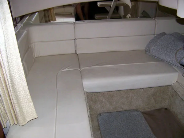 Slide: The Image of Sea Ray *300 Sundancer* 2004 - 5