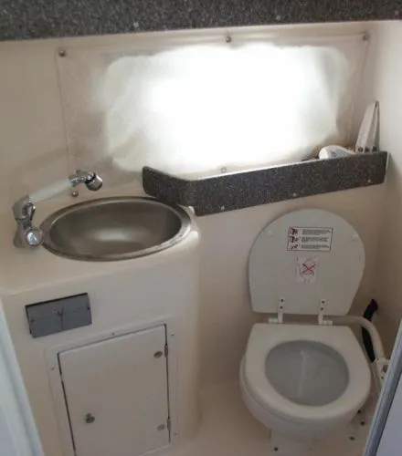 Slide: The Image of Rinker 270 Fiesta Vee 2004 - 4