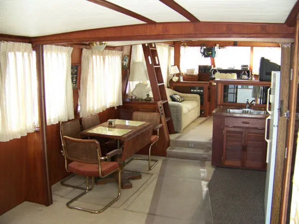 Slide: The Image of Bluewater 53' 1981 - 1