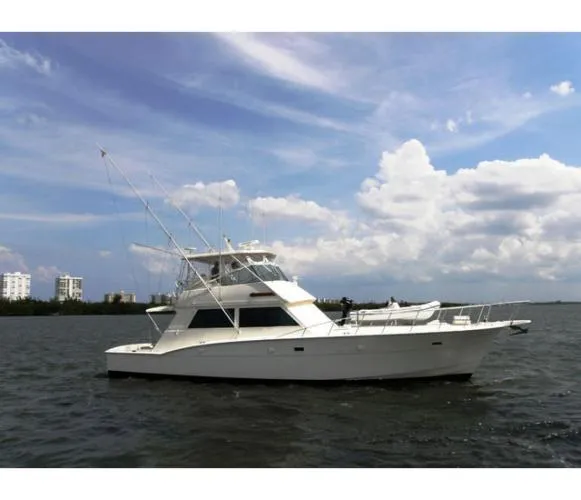 Slide: The Image of Hatteras Convertible 1981 - 0