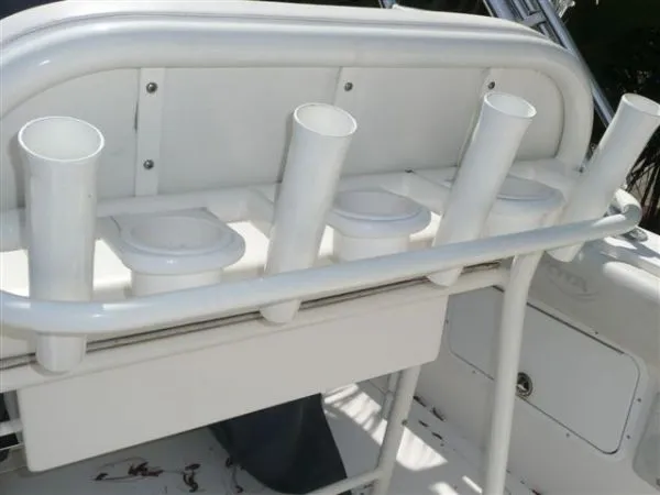 Slide: The Image of Dakota 320 Open Fisherman 2003 - 8