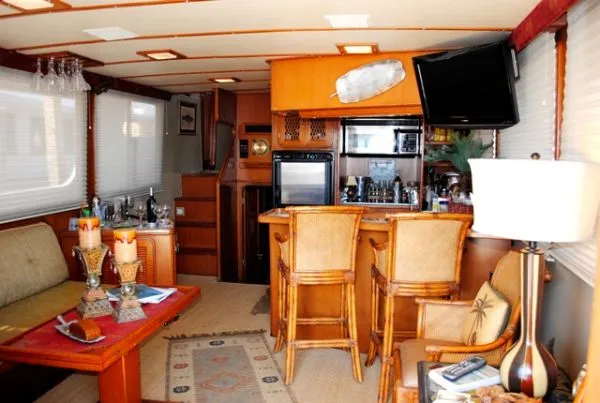Slide: The Image of Angel Med Yacht Raised Pilothouse 1986 - 3
