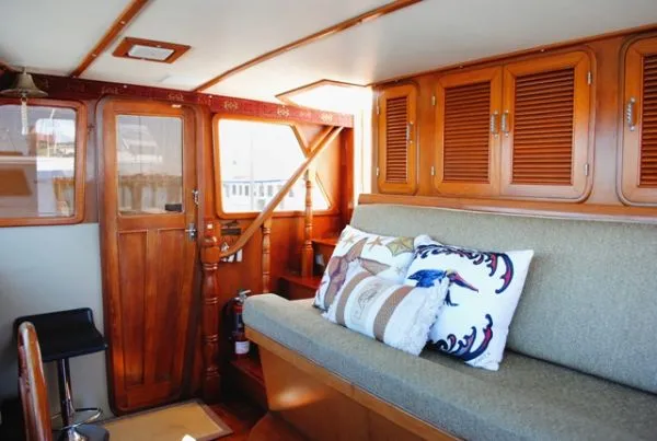Slide: The Image of Angel Med Yacht Raised Pilothouse 1986 - 5