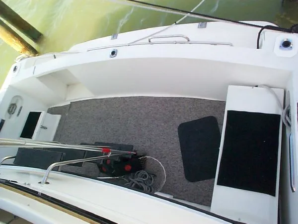 Slide: The Image of Hyatt Cockpit Motor Yacht 1993 - 4