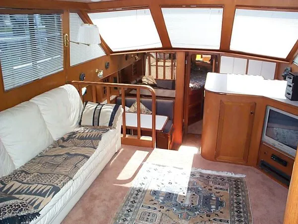 Slide: The Image of Hyatt Cockpit Motor Yacht 1993 - 7