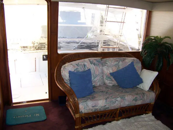 Slide: The Image of Chris-Craft 42 Convertible Sportfish 1985 - 1