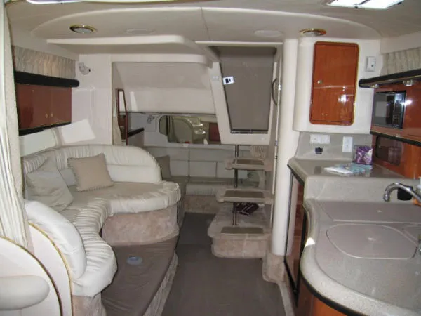 Slide: The Image of Sea Ray *340 Sundancer* 1999 - 2