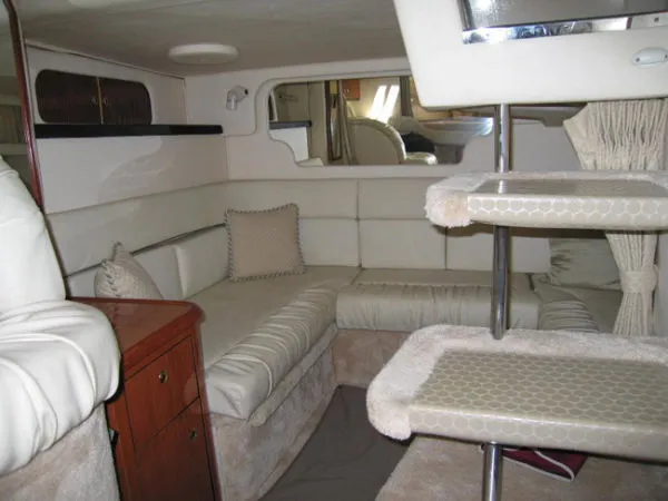 Slide: The Image of Sea Ray *340 Sundancer* 1999 - 6