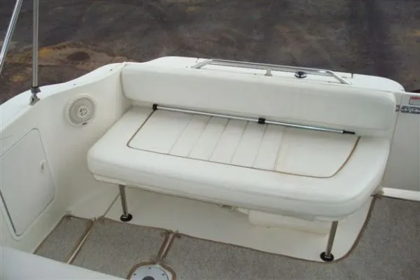 Slide: The Image of Sea Ray 270 DA 1998 - 10