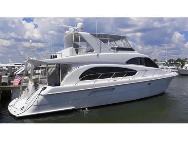 Slide: The Image of Hatteras 63 Raised PH 2003 - 0