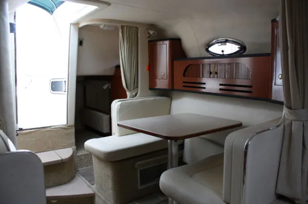 Slide: The Image of Sea Ray 280 Sundancer 2004 - 1