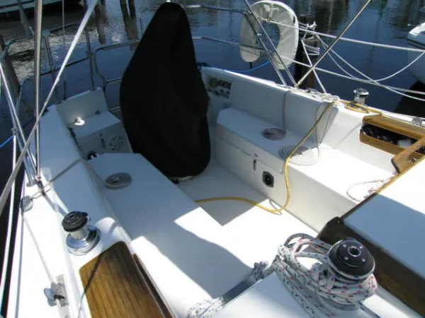 Slide: The Image of Catalina *30 Tall Rig* 1991 - 9